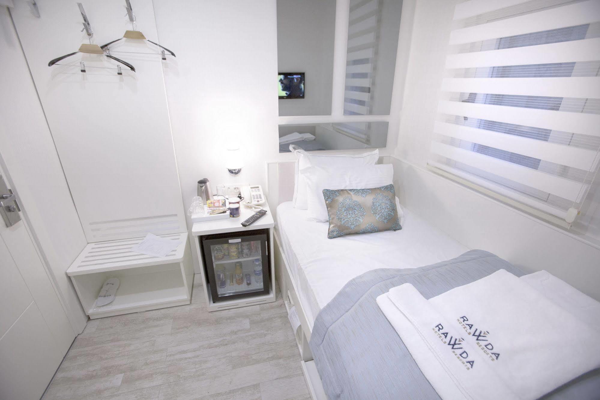 Rawda Hotel Bakirkoy Istanbul Ngoại thất bức ảnh