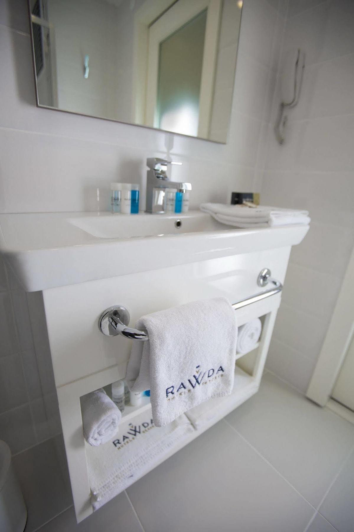 Rawda Hotel Bakirkoy Istanbul Ngoại thất bức ảnh