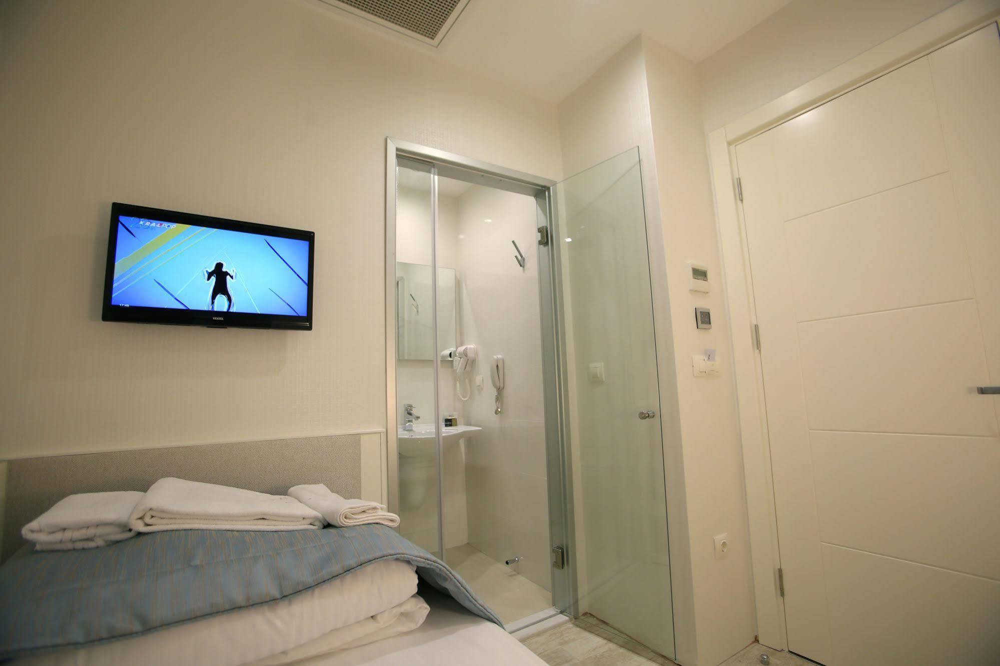 Rawda Hotel Bakirkoy Istanbul Ngoại thất bức ảnh